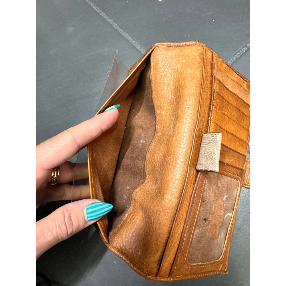 Fossil Vintage Weathered Worn Leather Bifold Clutch Wallet Cognac Brass Hardware